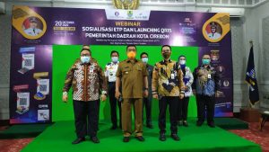 Minimalisir Kontak Fisik bjb Launching layanan QRIS di Cirebon