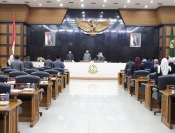 Rapat Paripurna DPRD Jabar, Penyampaian Nota Gubernur terkait 5 Raperda dan Usul Prakarsa